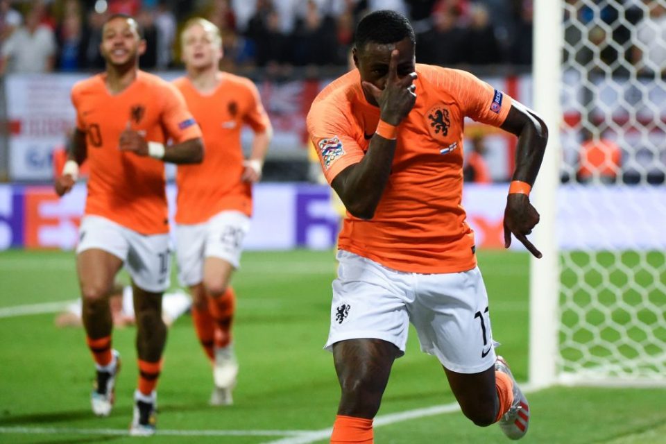 Netherlands' forward Quincy Promes celebrates his team's second goal during the UEFA Nations League semi-final football match between The Netherlands and England at the Afonso Henriques Stadium in Guimaraes on June 6, 2019. (Photo by MIGUEL RIOPA / AFP)        (Photo credit should read MIGUEL RIOPA/AFP/Getty Images)