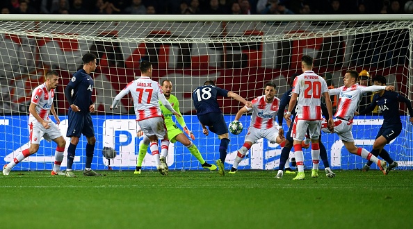 Tottenham Hotspur's Argentinian midfielder Giovani Lo Celso (C) shoots and scores his team's first goal during the UEFA Champions League Group B football match between Red Star Belgrade (Crvena Zvezda) and Tottenham Hotspur at the Rajko Mitic stadium in Belgrade, on November 6, 2019. (Photo by ANDREJ ISAKOVIC / AFP) (Photo by ANDREJ ISAKOVIC/AFP via Getty Images)