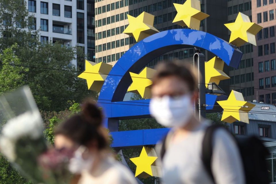 Eurozone investor morale rises for fifth month in a row